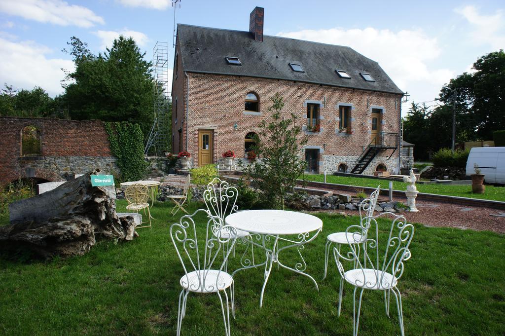 Aux Logis De La Solre Bed & Breakfast Ferriere-la-Petite Exterior photo