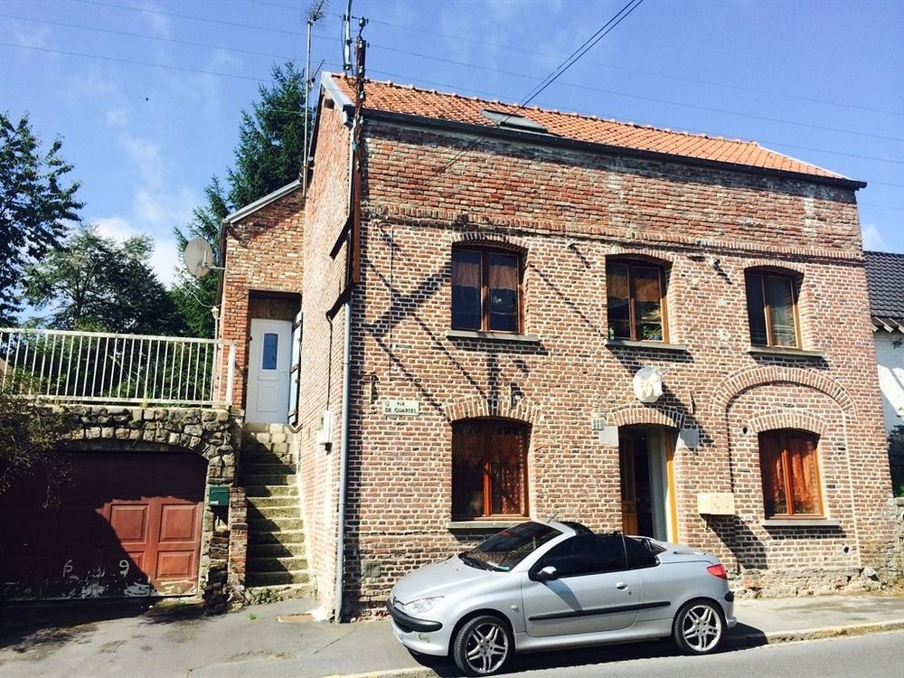Aux Logis De La Solre Bed & Breakfast Ferriere-la-Petite Exterior photo